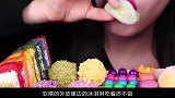 彩虹甜点香甜可口，糯米糍搭配彩虹蛋糕，马卡龙一口一个太过瘾了