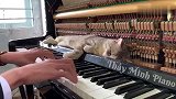 幸福的猫咪之《土耳其进行曲》钢琴是你们家的床吗