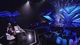 35岁妈妈献唱《月光》，观察员给好评：非常优质表演