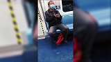 全网那些意想不到的神操作，健身房里发生这种事，美少妇当场社死