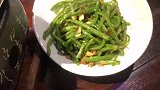 美食的视觉盛宴，奥尔良烤牛蛙，宫保鸡丁，虾仁蟹黄豆腐羹