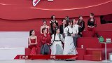 周笔畅无奈拒绝杨钰莹，急得孩子都摔凳子直跺脚了