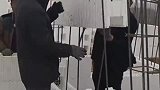 拜托亲戚花五万建的房子，结果看工人放的砖瓦后，以后也别联系