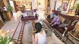 婆婆怒打儿媳，儿媳躺地上挣扎，丈夫回来怒了，为妻子做主