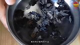 便秘别担心，黑木耳加它经常吃一点，排毒又养颜，体重刷刷降