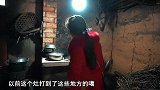 桃子姐和包立春去探望干妈，做一桌硬菜招待，一家人吃得津津有味