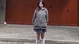 银渐层主动送上门，三只流浪猫被人类收养？