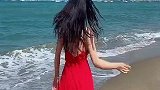 来自海边的偶遇，精彩民族舞蹈
