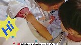 胡杏儿 三胎生子，一胎二胎都为男孩，现在是幸福的五口之家，恭喜！