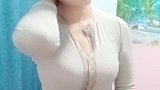长相好看的女人都爱自拍臭美！