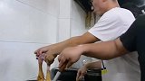 想要自己做的豉油鸡又嫩又滑，这1招真的很实用！