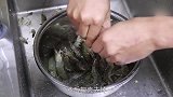 一斤虾只能做出8个虾滑，真材实料，一口下去满满的虾仁颗粒