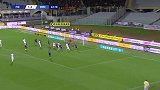 第63分钟罗马球员斯莫林射门 - 打偏