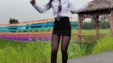 公司白领职业装跳舞，比广场舞大妈好看多了