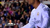 西甲-1718赛季-皇马跑男禁区1拨1晃让后卫慌了神 还把点球让给C罗-专题