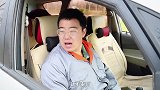 大妈驾校学车，差点把教练折磨疯了，全程真是搞笑不断