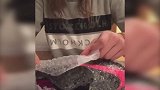 实战党必看 外国美女教你如何给球鞋穿新衣
