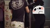 男子挑战柔道黑带妻子，不料被轻松碾压