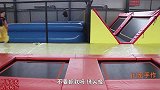 绿头怪挑战小美，结果被小美用“跆拳道”一招KO，真厉害