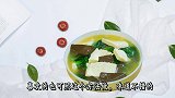 怎么做鸭血烧豆腐汤最好吃比麻婆豆腐更好吃，每次都不够吃