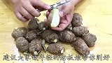 芋儿我家喜欢这样吃，不放肉一样的鲜美好吃，咬一口满满的幸福