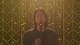 黄家驹逝世28周年 好友叶世荣零点发文缅怀：怀念你家驹