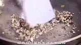 秋天要多这素馅饺子，不放鸡蛋不放肉，出锅太香了，真解馋