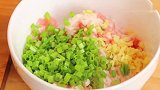 馄饨要想做的鲜美秘诀在哪？关键是馅料和汤底，化繁为简全是诀窍
