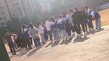 学生迟到被罚跑圈蛙跳？校方：无此制度 将调查