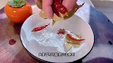 五花肉鸡块一起下锅炖，没想这么好吃，朋友就靠这道菜买了两套房