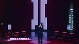 刘欣悦演唱《我管你》，低沉的嗓音爆发强大气场，震撼现场