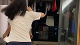 兄妹干架时候，妹妹都是这么叫嚣的，简直不能再怂了