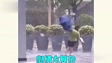 刮风天的离谱遭遇，虽然心疼，但是很难不笑