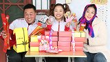搞笑童年：小时候妈妈给买好多盲盒，最喜欢拆盒子那一刻，真激动