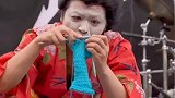 芬兰首届“精分”重金属编织大赛 日本选手喜夺冠