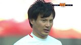 范晓东背身拿球被吹犯规 亚泰国脚摊手表达不满