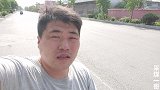 父母割麦子，帮不上忙，80后矿工买了2瓶汽水犒劳一下