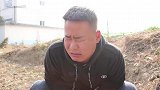 爆笑喜剧：二货上厕所没带纸，打电话让二叔送，没想二叔做法真逗