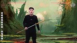 真人格斗：迪迦对战猪八戒，八戒真是太阴险了，竟贱招偷袭迪迦
