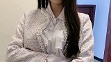 老板真霸气！能安排女友！