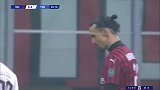 第4分钟AC米兰球员伊布拉希莫维奇射门 - 被扑