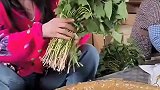 红薯苗蘸大酱，这是啥操作