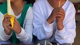 七彩童年：啊这么大还吃