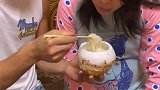 大哥太暖了，为怀孕妻子用椰汁煮面吃，媳妇吃完心里偷着乐！