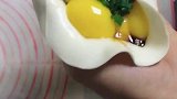 看十二个蛋黄是怎样包起来的