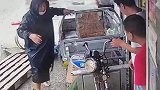 看到拖鞋的那一刻才知道他已经尽力了