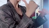 其实很简单，希望你快乐！