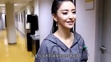 陈思诚带儿子看佟丽娅演出，一脸发福油腻相抢眼，儿子正脸遭曝光