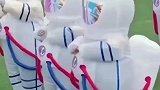 小可爱放学了，这还能找到自己孩子那