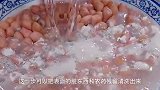 人过了中年要多吃醋泡花生，这样做脆嫩可口，好吃又开胃